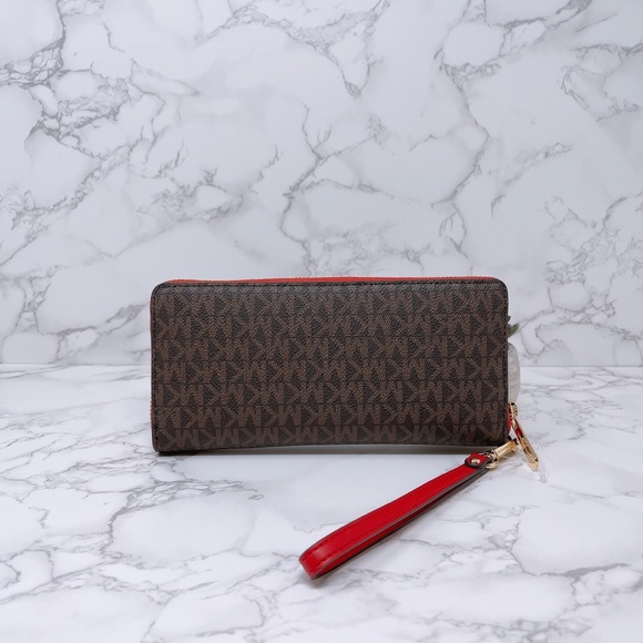 Michael Kors JST Large Zip Wallet - Picture 3 of 7